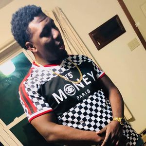 Meet your Posher, Carlo